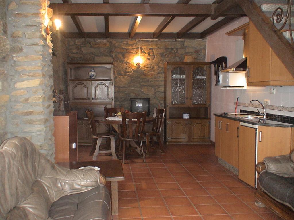 Casa del Cura Rozas Quarto foto